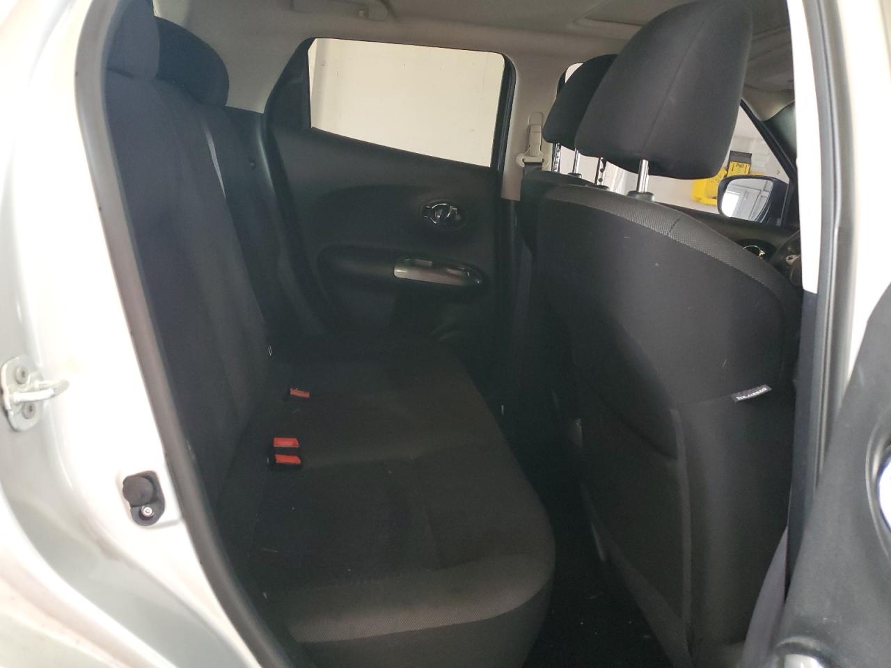 2017 Nissan Juke S VIN: JN8AF5MV3HT750593 Lot: 62745365