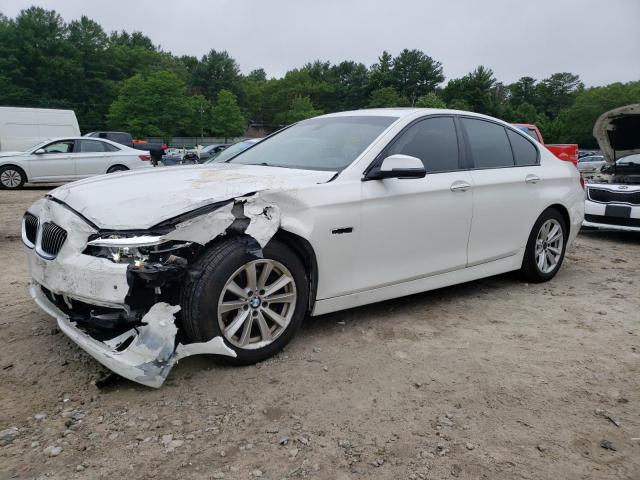  BMW 5 SERIES 2016 Белы