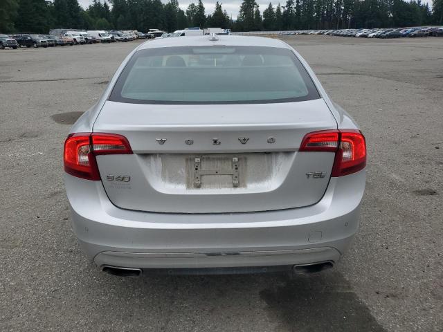  VOLVO S60 2016 Srebrny