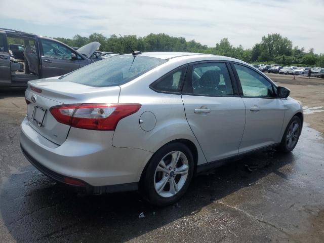  FORD FOCUS 2014 Srebrny