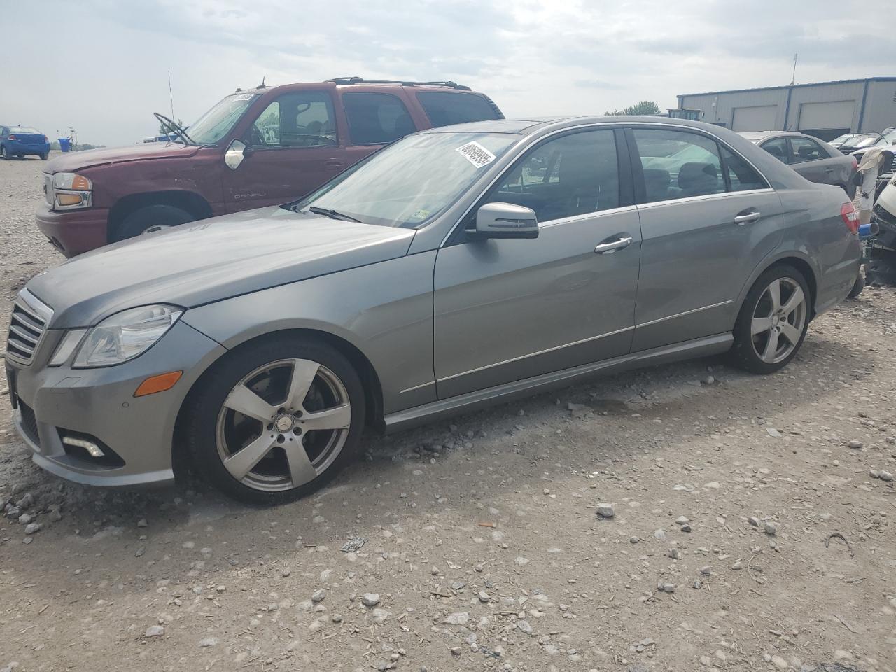 2011 Mercedes-Benz E 350 4Matic for Sale in Wayland, MI - Rear End