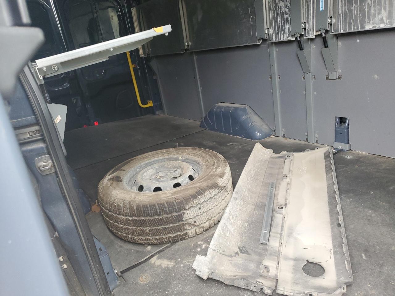 2020 Ford Transit T-250 VIN: 1FTBR3X88LKB13554 Lot: 61143525