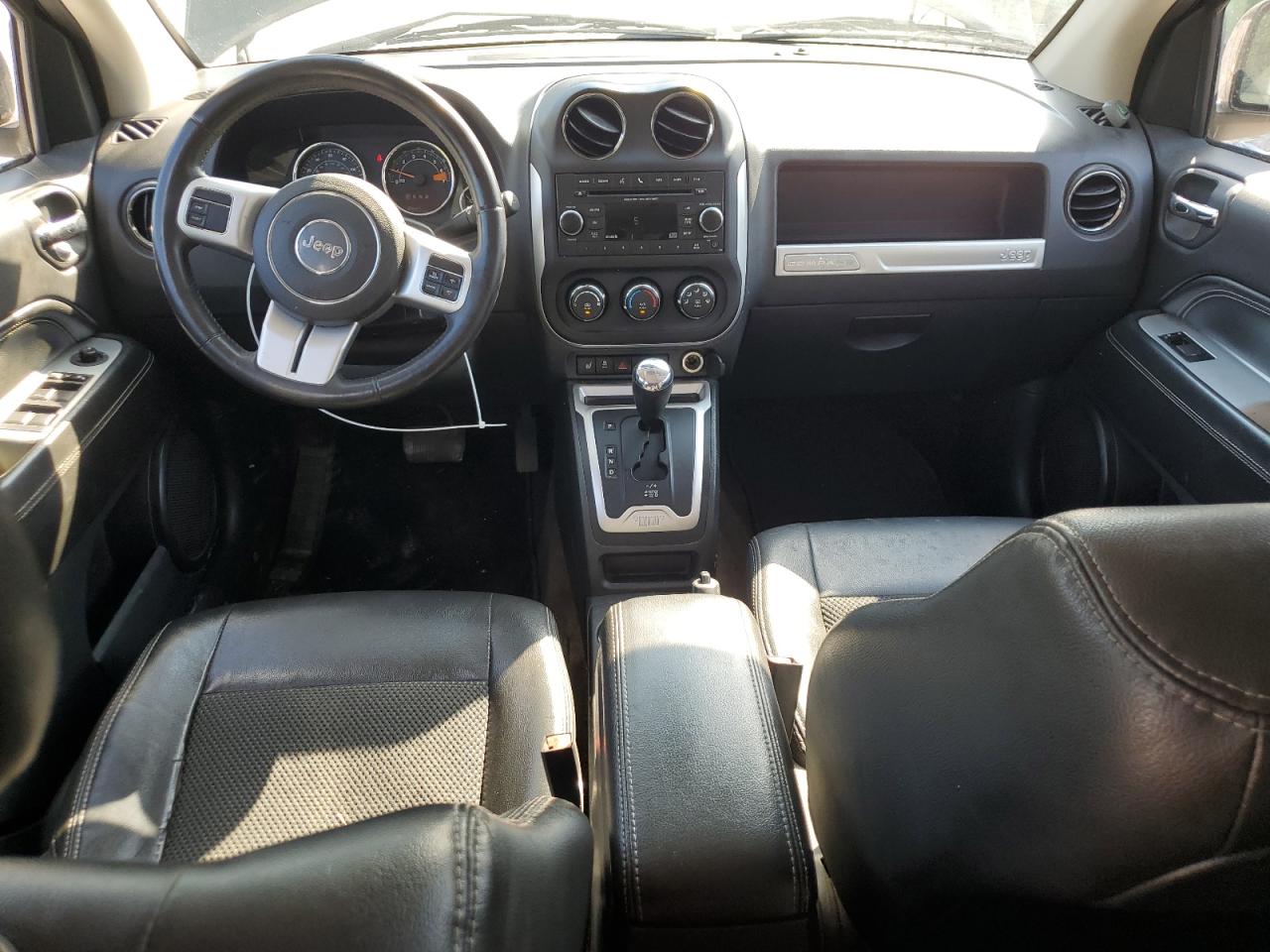 2016 Jeep Compass Latitude VIN: 1C4NJDEBXGD617168 Lot: 61950365