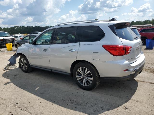  NISSAN PATHFINDER 2018 Srebrny