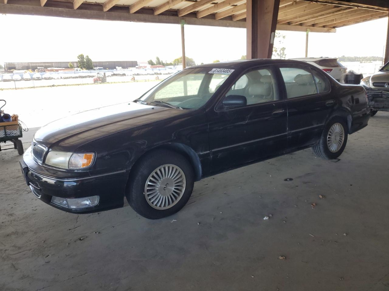 JNKCA21A3WT618738 INFINITI I30 Photo 1
