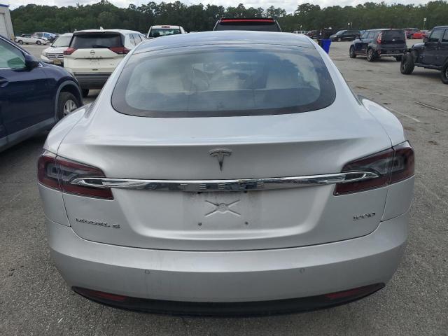  TESLA MODEL S 2018 Srebrny