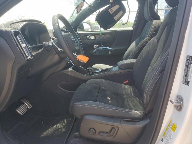  VOLVO XC40 P8 RE 2022 White