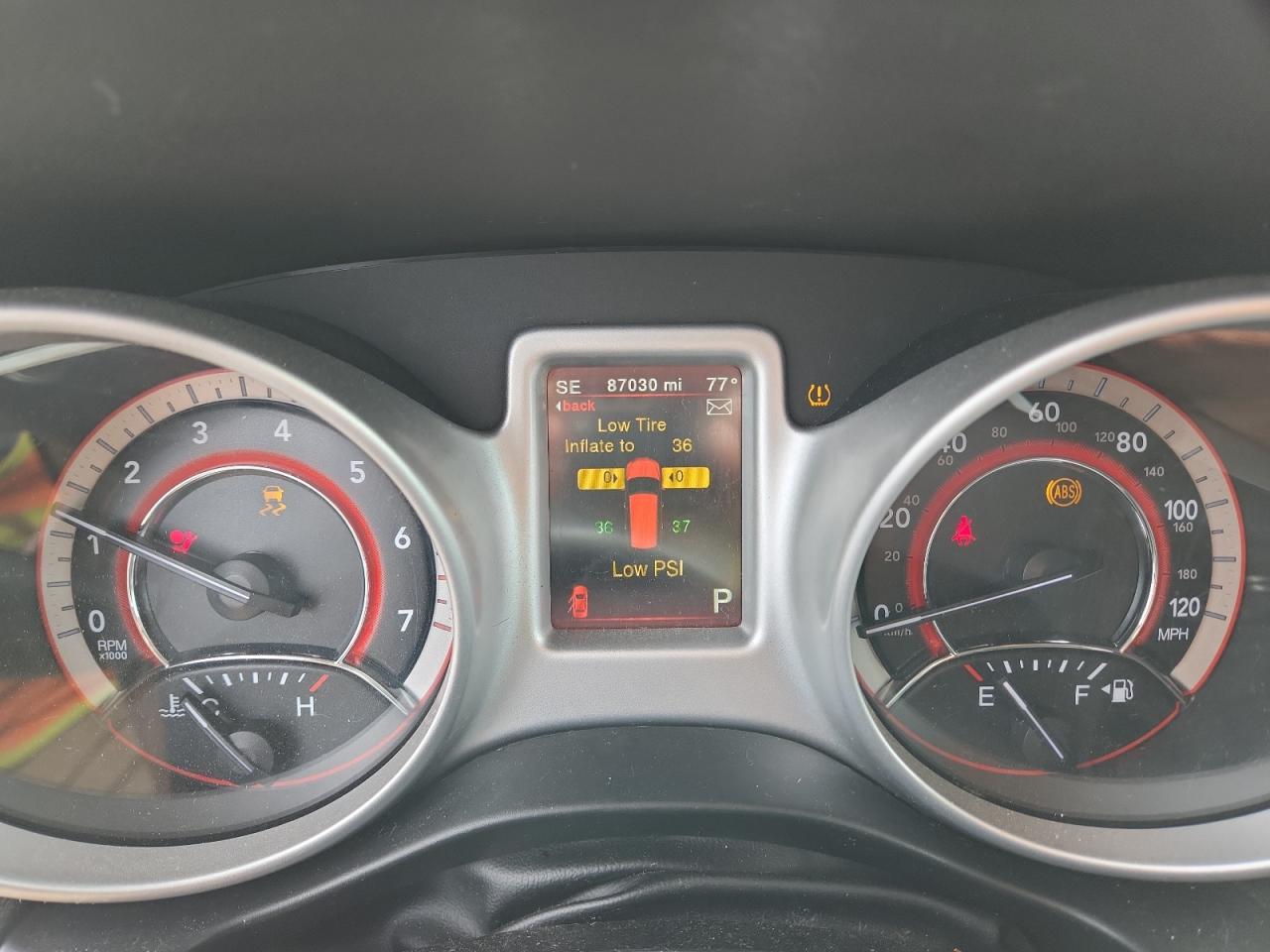 2018 Dodge Journey Se VIN: 3C4PDCAB2JT524808 Lot: 62891085