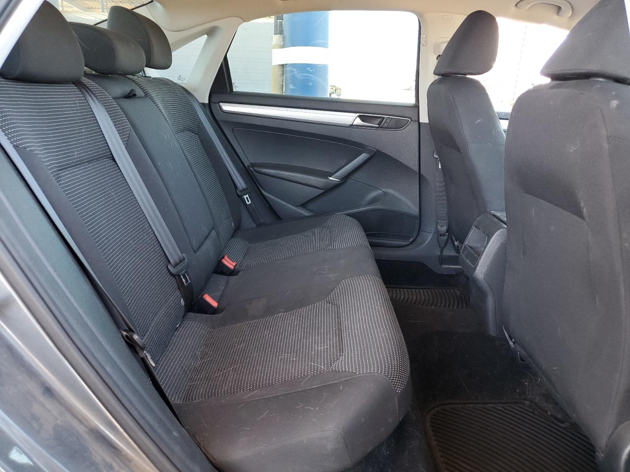 VOLKSWAGEN PASSAT 2016 VIN 1VWAT7A3XGC031100 zdjęcie 10