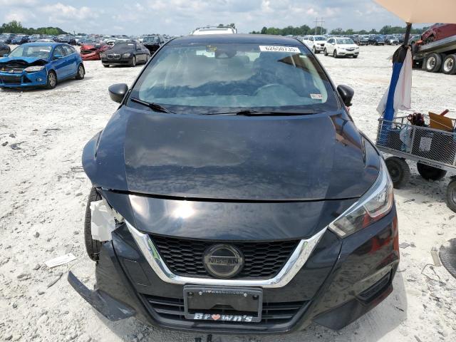  NISSAN VERSA 2020 Czarny
