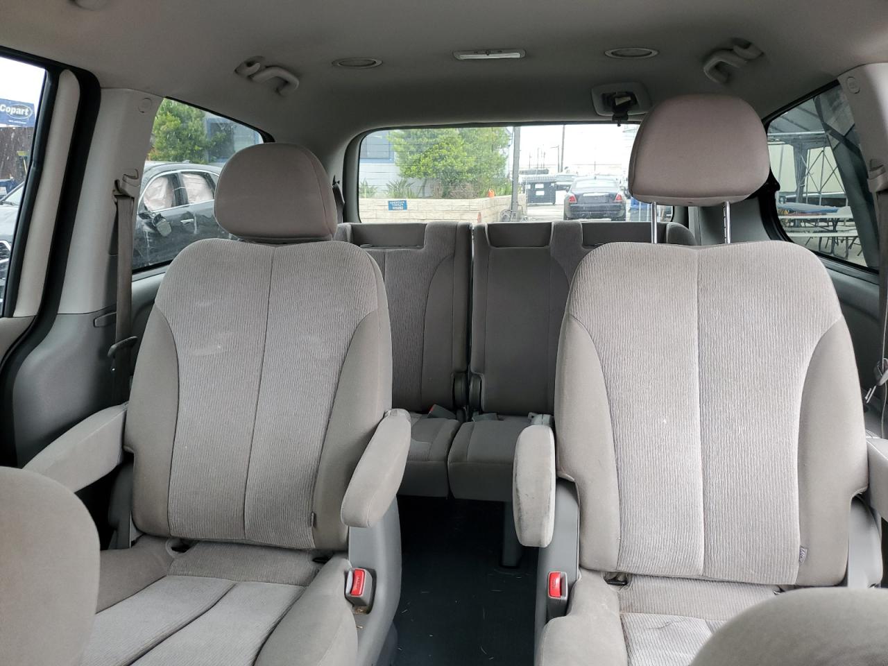 2012 Kia Sedona Lx VIN: KNDMG4C7XC6424266 Lot: 60625095