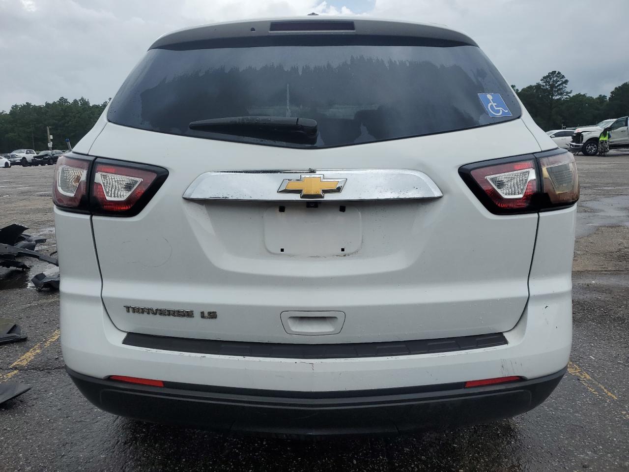 2017 Chevrolet Traverse Ls VIN: 1GNKRFED2HJ197103 Lot: 62730485