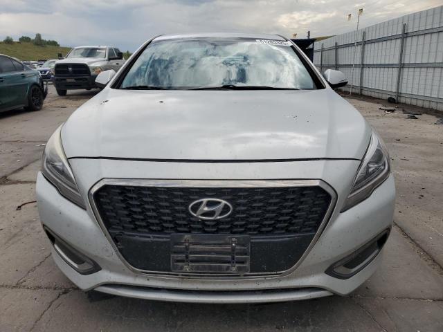  HYUNDAI SONATA 2016 Серебристый