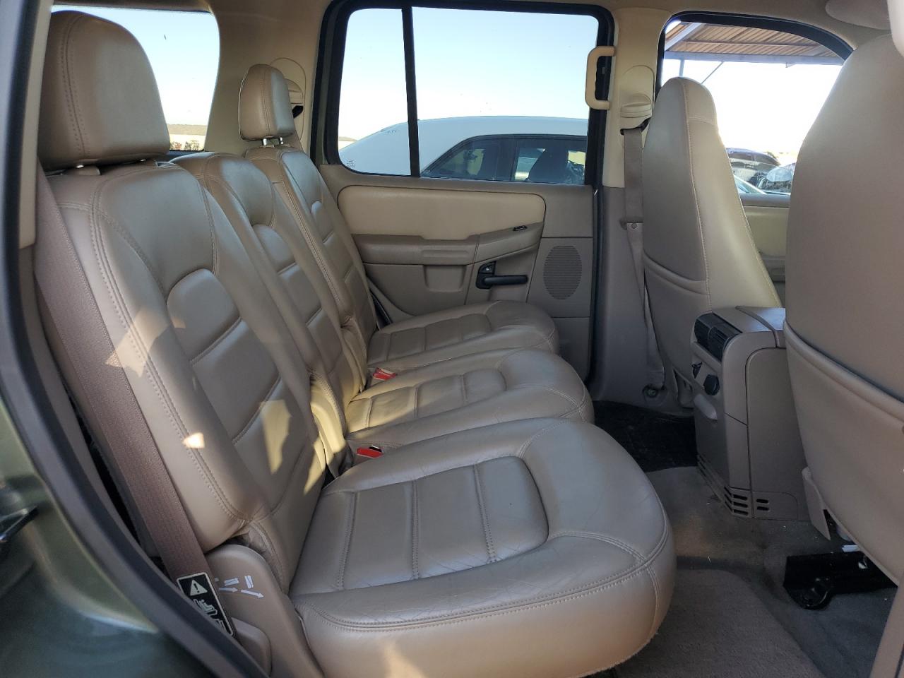 2002 Ford Explorer Xlt VIN: 1FMZU73EX2ZA42682 Lot: 61416085