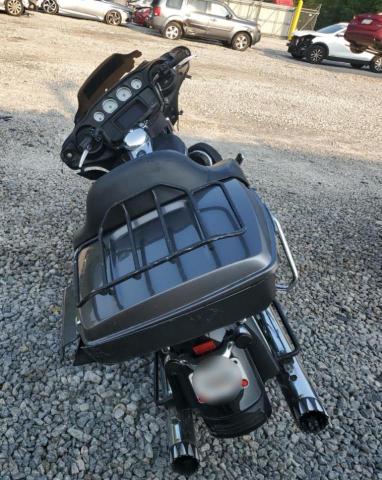  HARLEY-DAVIDSON FL 2022 Чорний