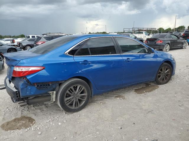  TOYOTA CAMRY 2017 Granatowy