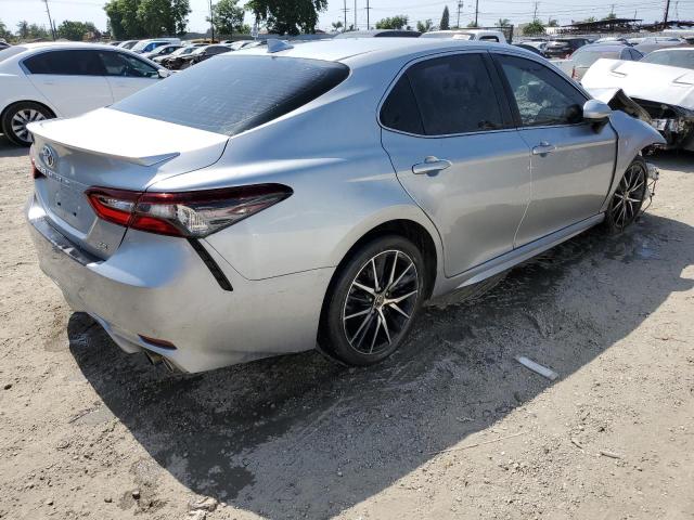  TOYOTA CAMRY 2021 Silver