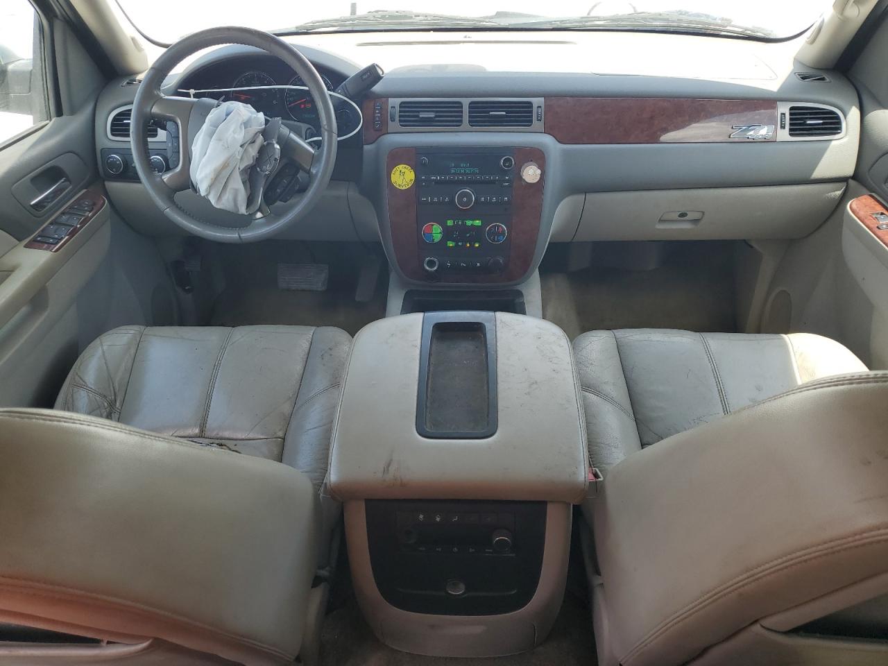 2011 Chevrolet Tahoe K1500 Lt VIN: 1GNSKBE08BR303282 Lot: 60880885