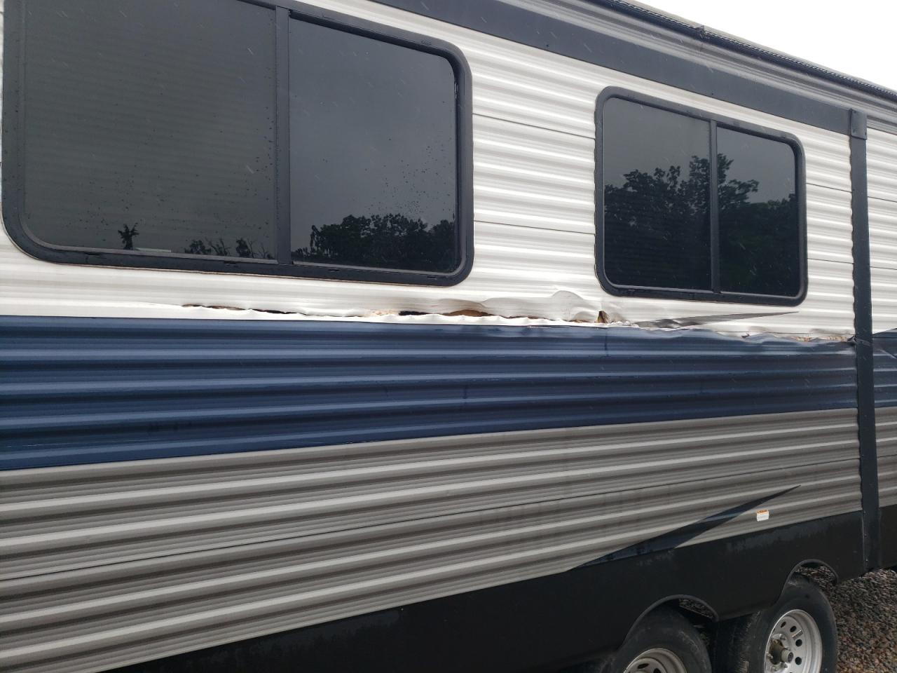 KUTB ZINGER 2019 VIN 4YDT29028KS372090 фото 9