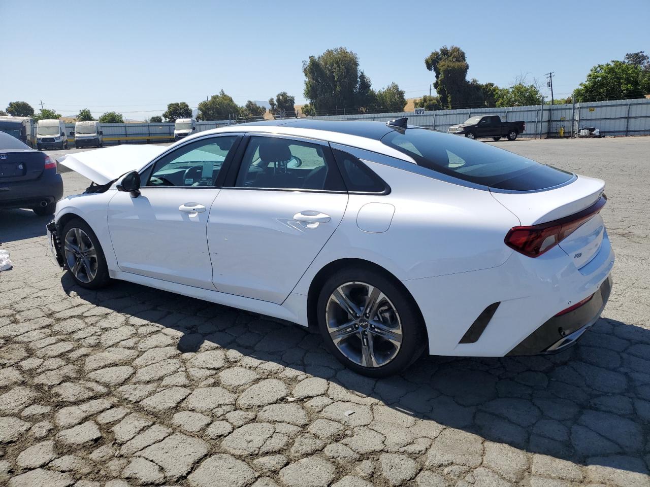 KIA K5 2022 VIN 5XXG34J27NG145510 photo 2