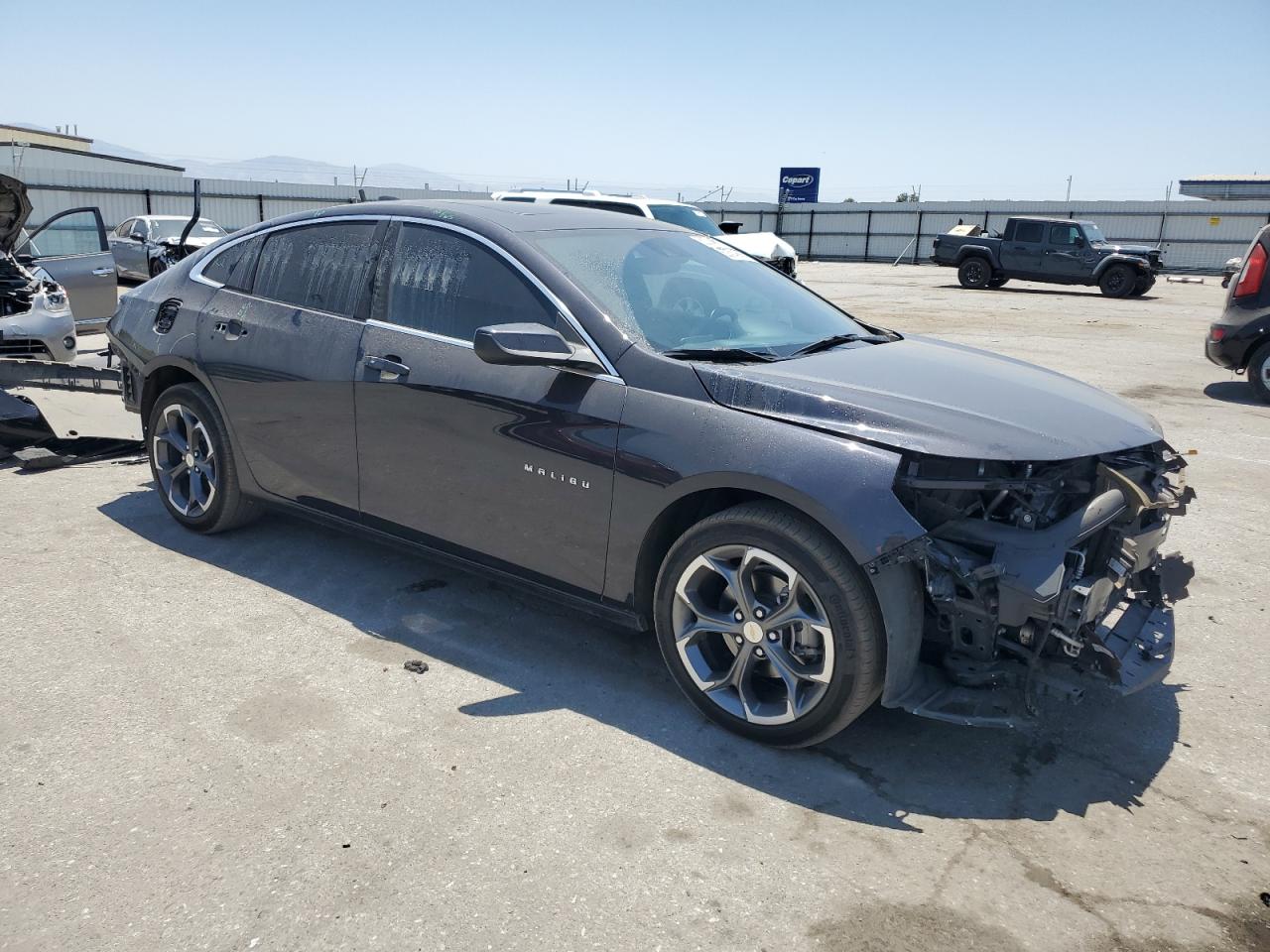 CHEVROLET MALIBU 2023 VIN 1G1ZD5ST4PF211718 zdjęcie 4