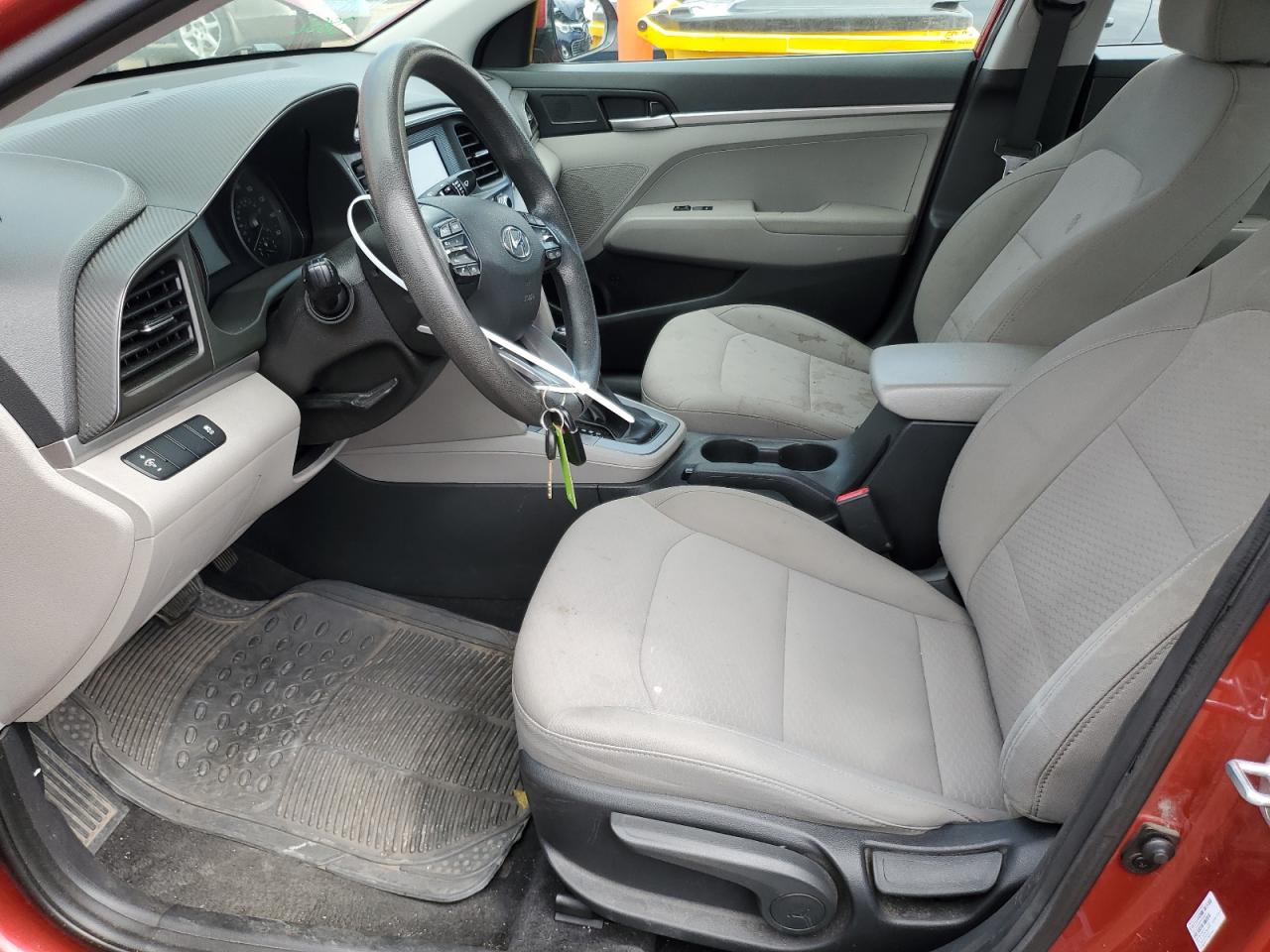 2019 Hyundai Elantra Se VIN: 5NPD74LF7KH483206 Lot: 61682845
