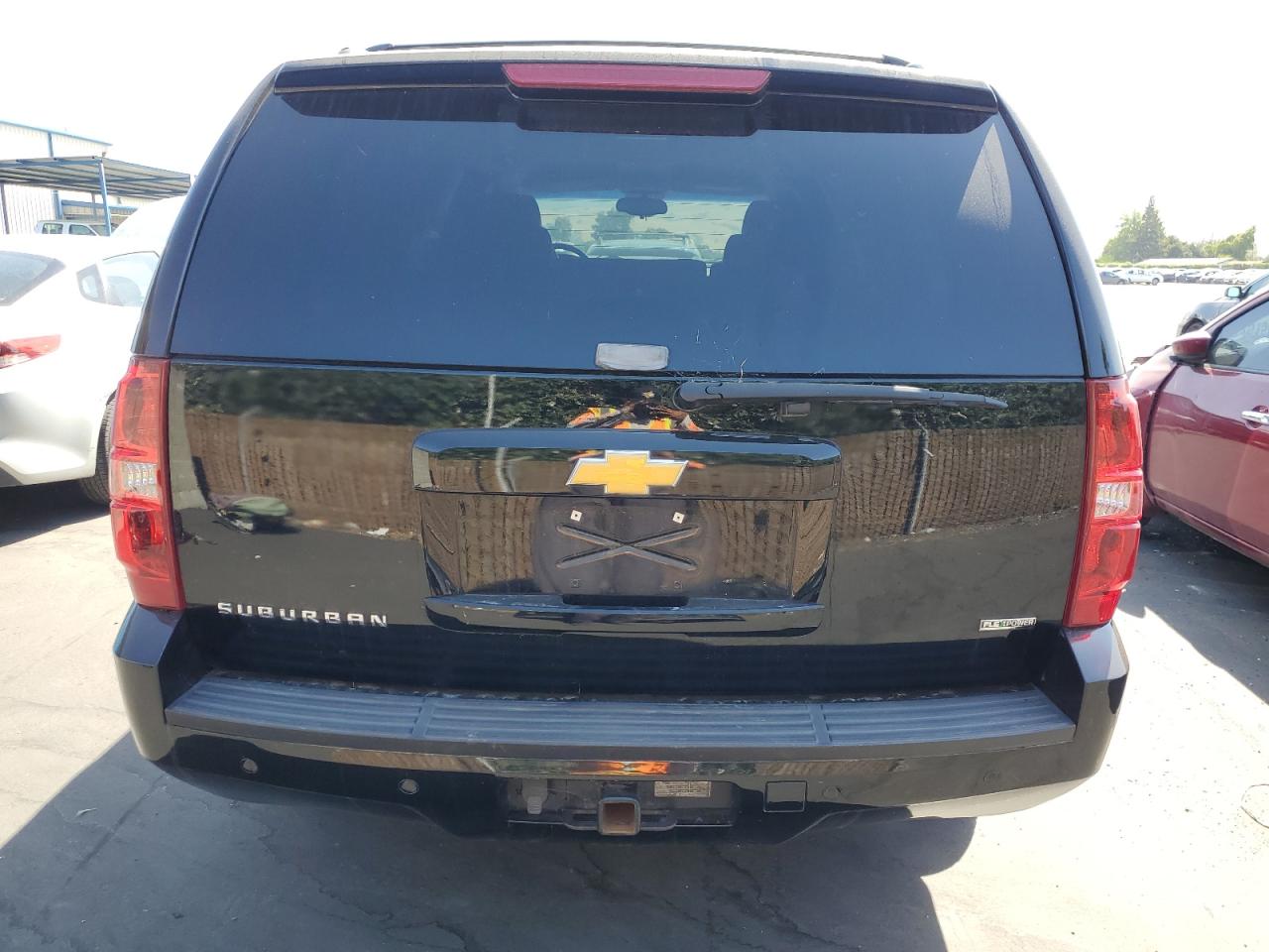 2013 Chevrolet Suburban C1500 Lt VIN: 1GNSCJE09DR357586 Lot: 59401405