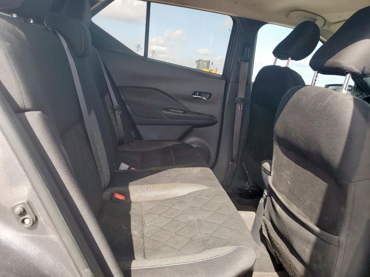 2020 Nissan Kicks Sv VIN: 3N1CP5CV3LL555189 Lot: 61930375