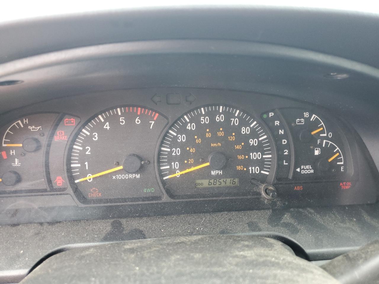 TOYOTA TUNDRA 2004 VIN 5TBBN44184S435638 фото 9