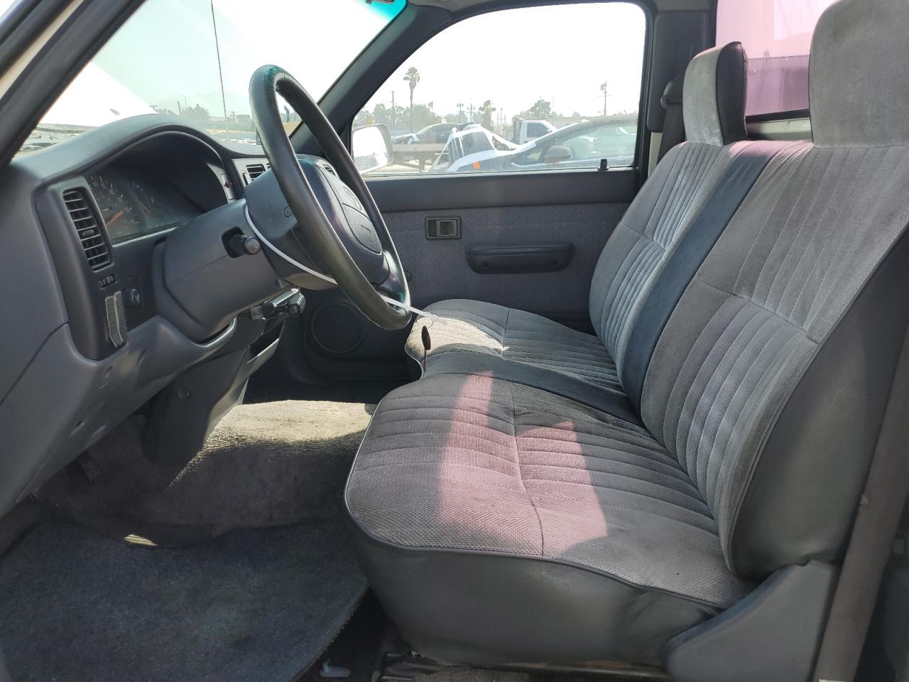 1997 Toyota Tacoma VIN: 4TANL42N1VZ245224 Lot: 62217295