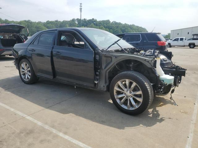 CHRYSLER 300 2019 Czarny