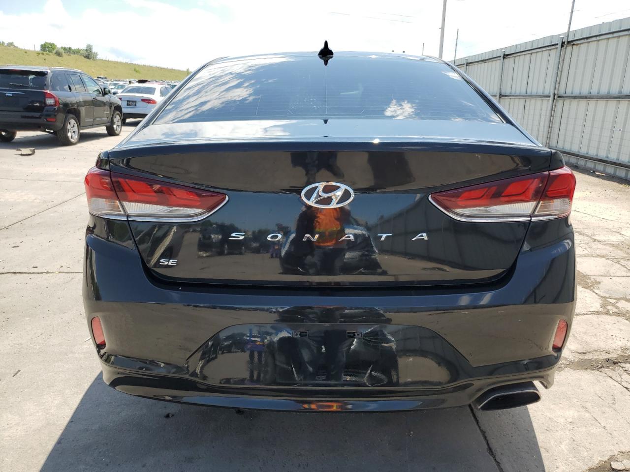 HYUNDAI SONATA 2019 VIN 5NPE24AF1KH740690 photo 6