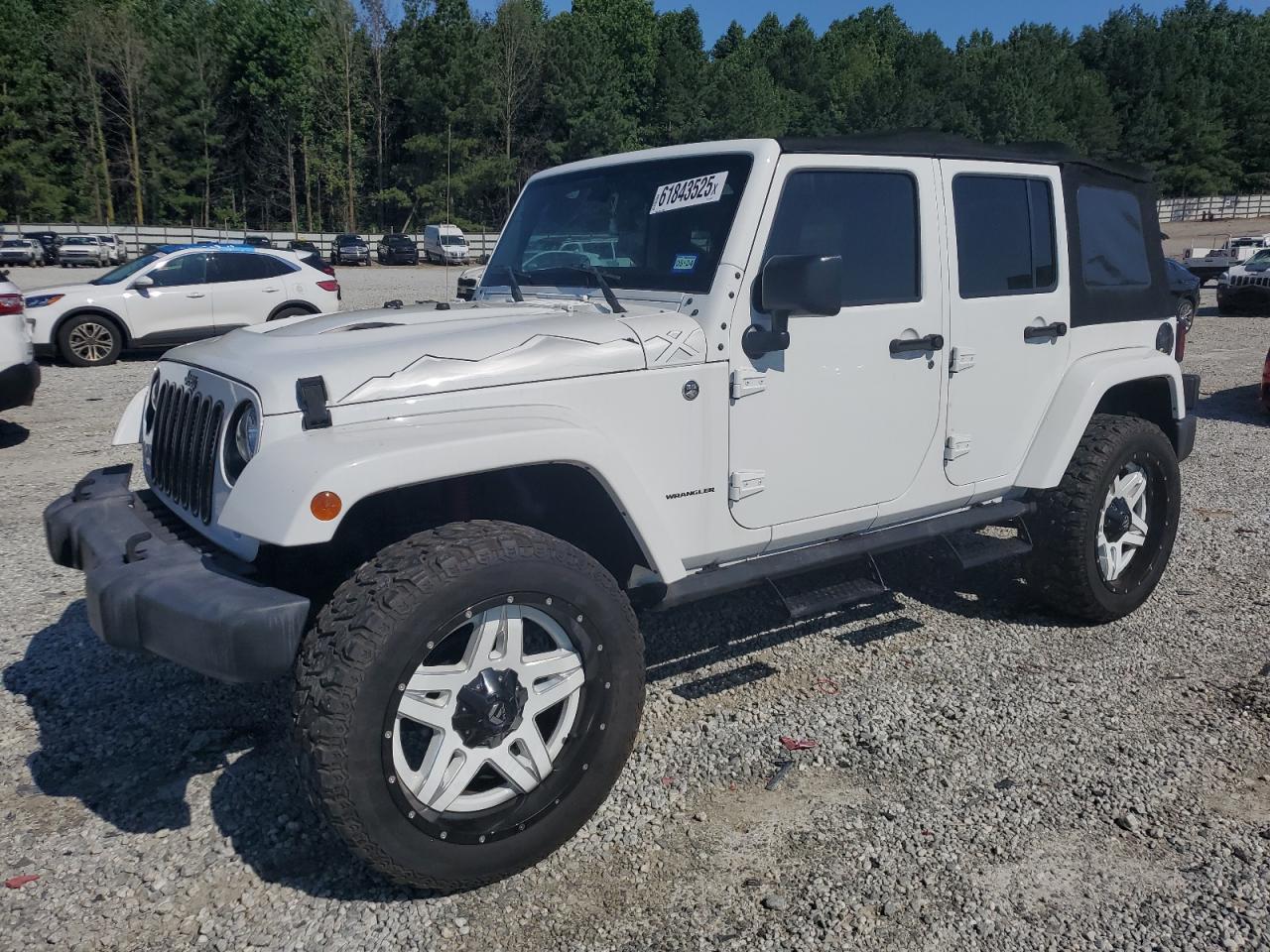 2015 Jeep Wrangler Unlimited Sahara zu verkaufen in Gainesville, GA - Minor Dent/Scratches