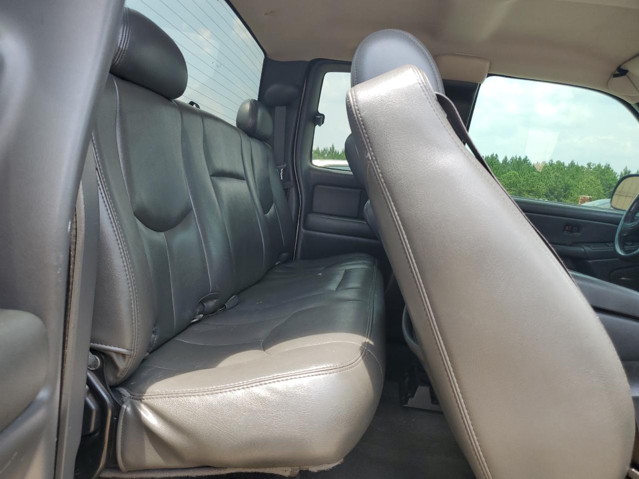 2005 GMC New Sierra C1500 VIN: 1GTEC19T15Z100109 Lot: 61802145