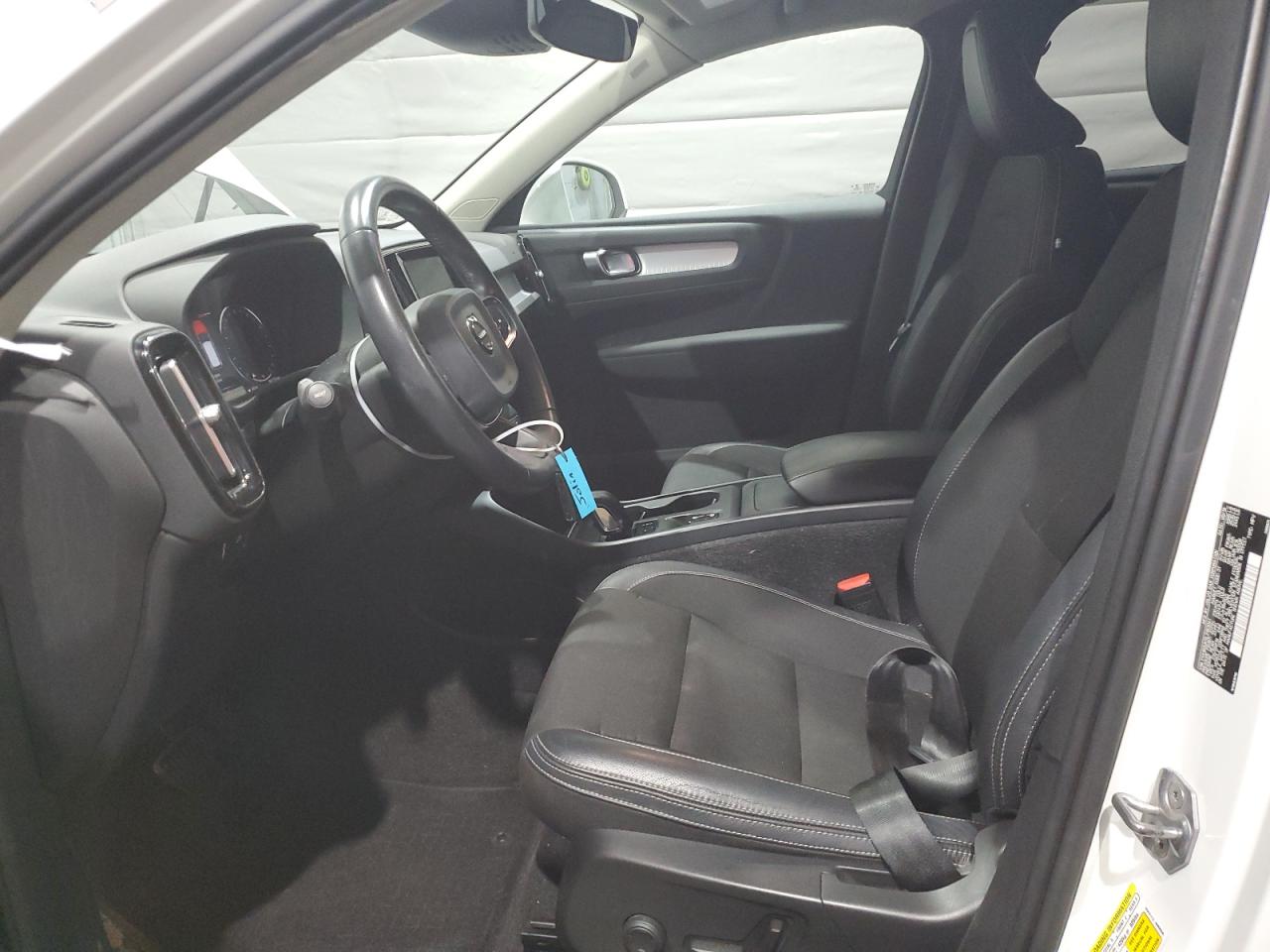 2020 Volvo Xc40 T5 Momentum VIN: YV4162UK5L2183041 Lot: 61476655
