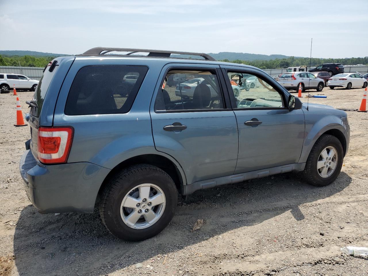 FORD ESCAPE 2010 VIN 1FMCU0D77AKD05151 zdjęcie 3