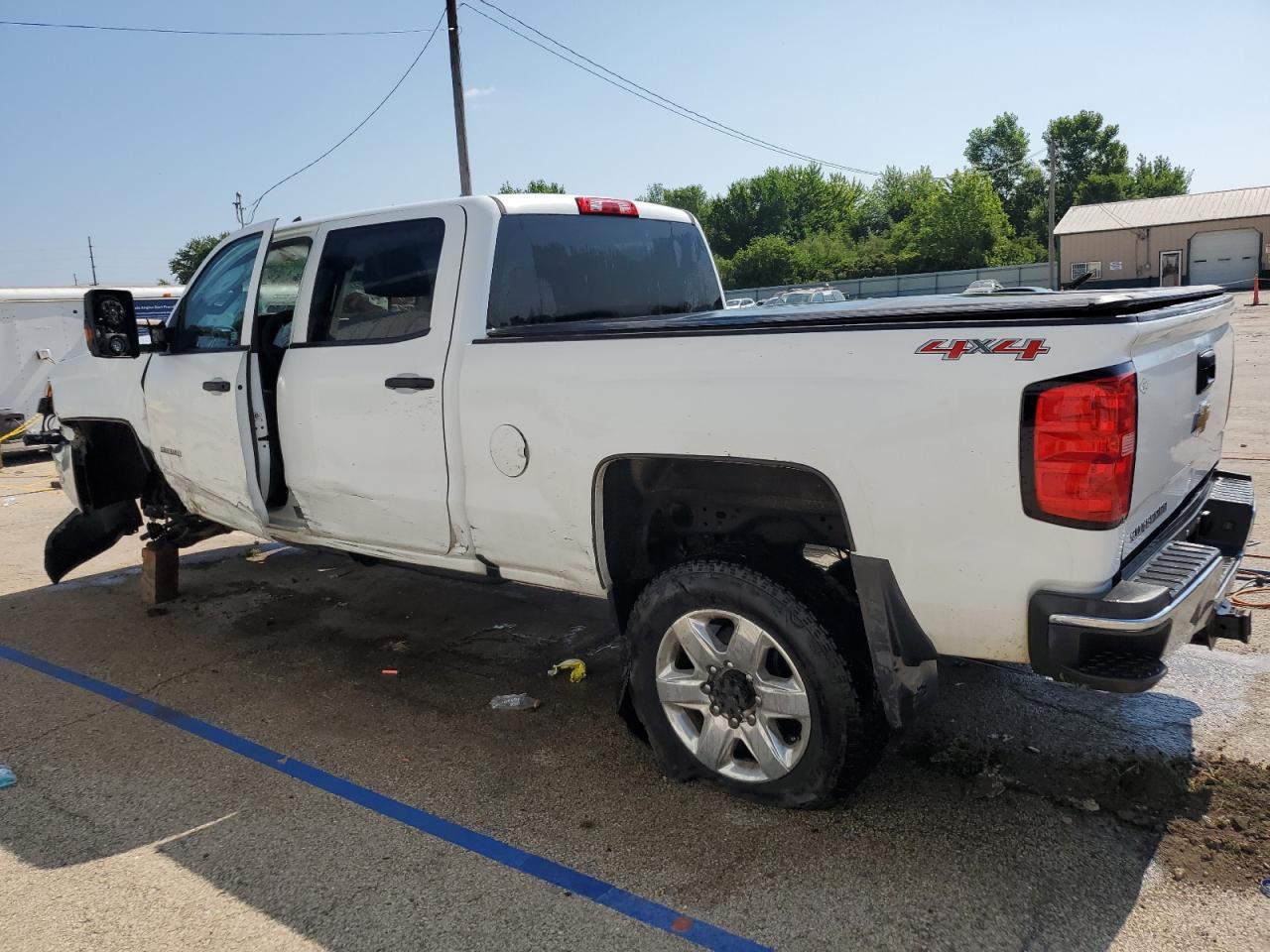 CHEVROLET ALL Models 2016 VIN 1GC1KUEG4GF287586 фото 2