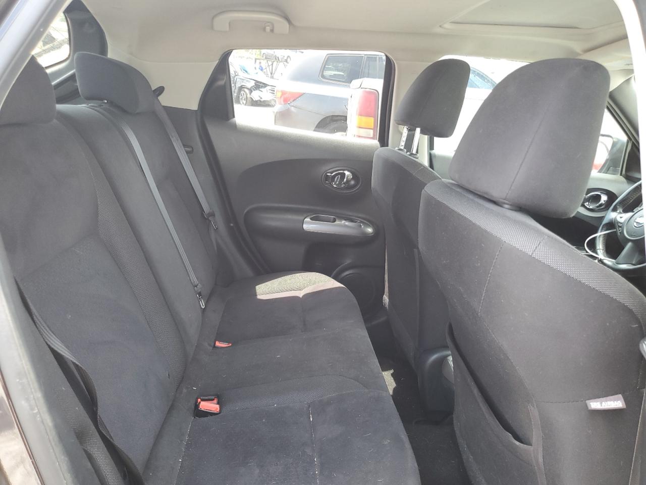 2015 Nissan Juke S VIN: JN8AF5MR5FT511207 Lot: 62380355