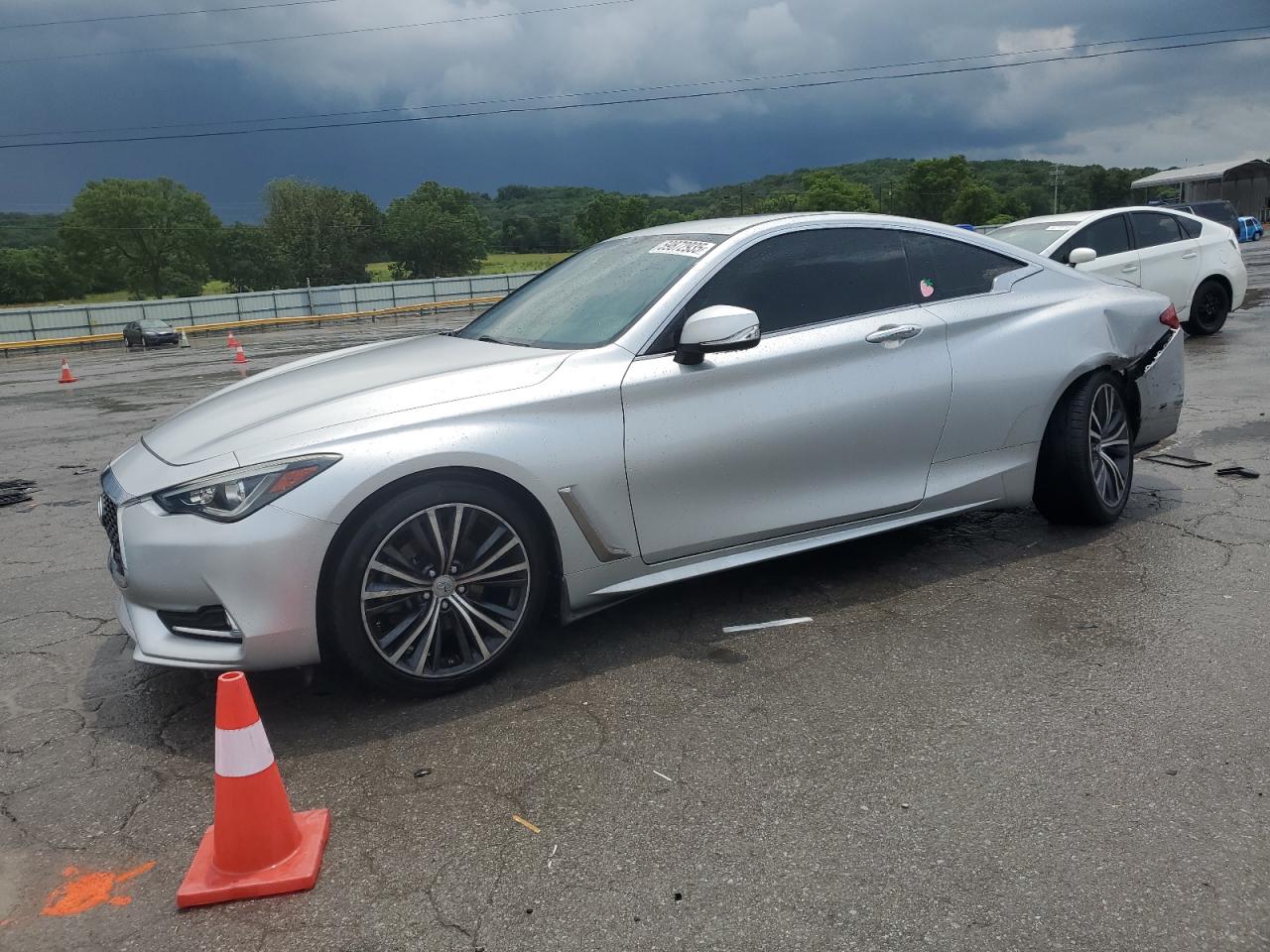2017 Infiniti Q60 Premium
