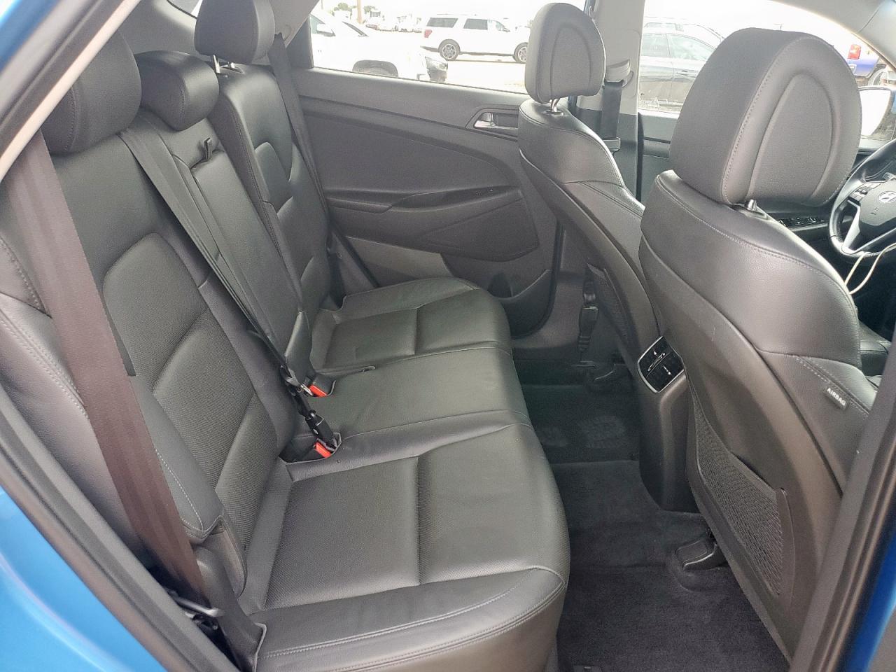 HYUNDAI TUCSON 2016 VIN KM8J33A22GU182618 фото 11