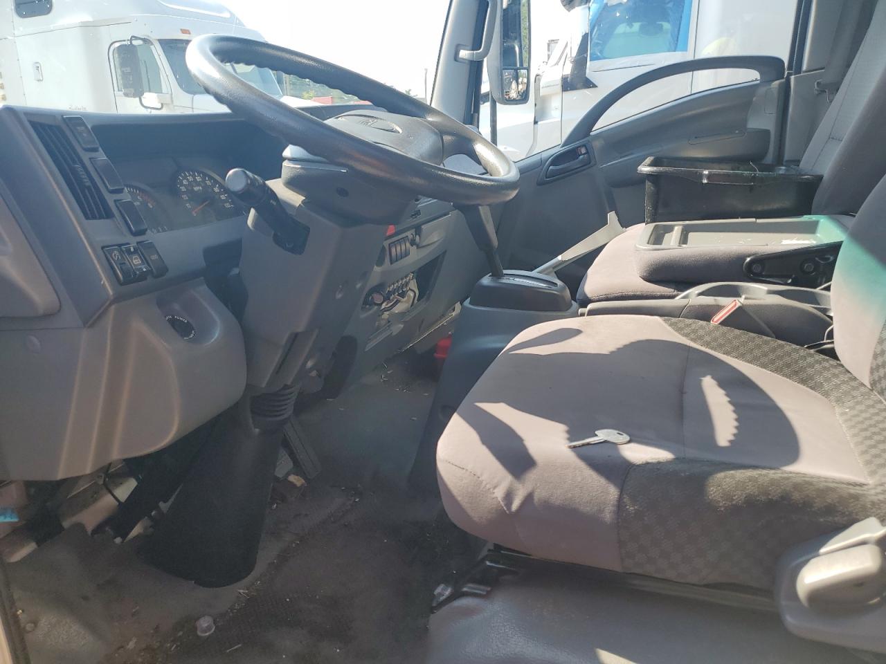 ISUZU All Models 2015 VIN 54DC4W1C5FS801478 фото 7