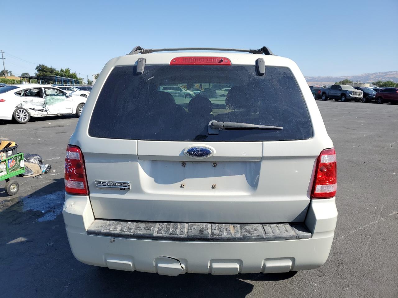 FORD ESCAPE 2008 VIN 1FMCU03Z88KB76589 photo 6