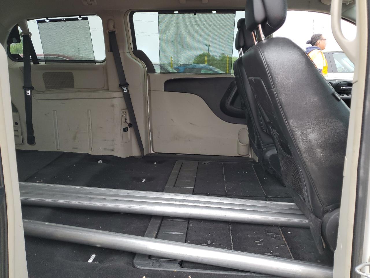 2011 Chrysler Town & Country Touring L VIN: 2A4RR8DG6BR798994 Lot: 59691735