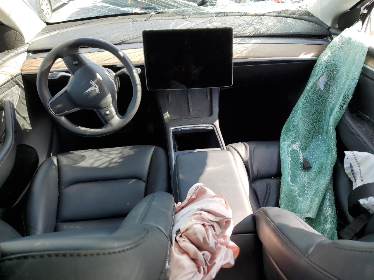 2025 Tesla Model Y VIN: 7SAYGAEE7SF239626 Lot: 61578535