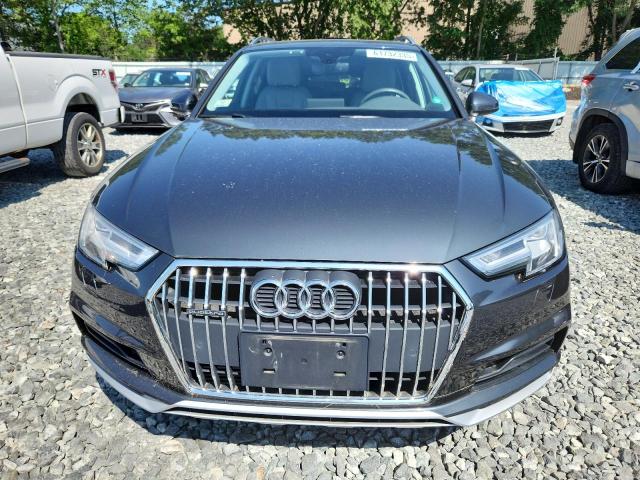  AUDI A4 2017 Серый
