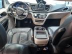 2017 Chrysler Pacifica Touring L   للبيع في Bridgeton، MO - Top/Roof