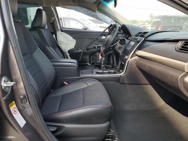  TOYOTA CAMRY 2017 Szary