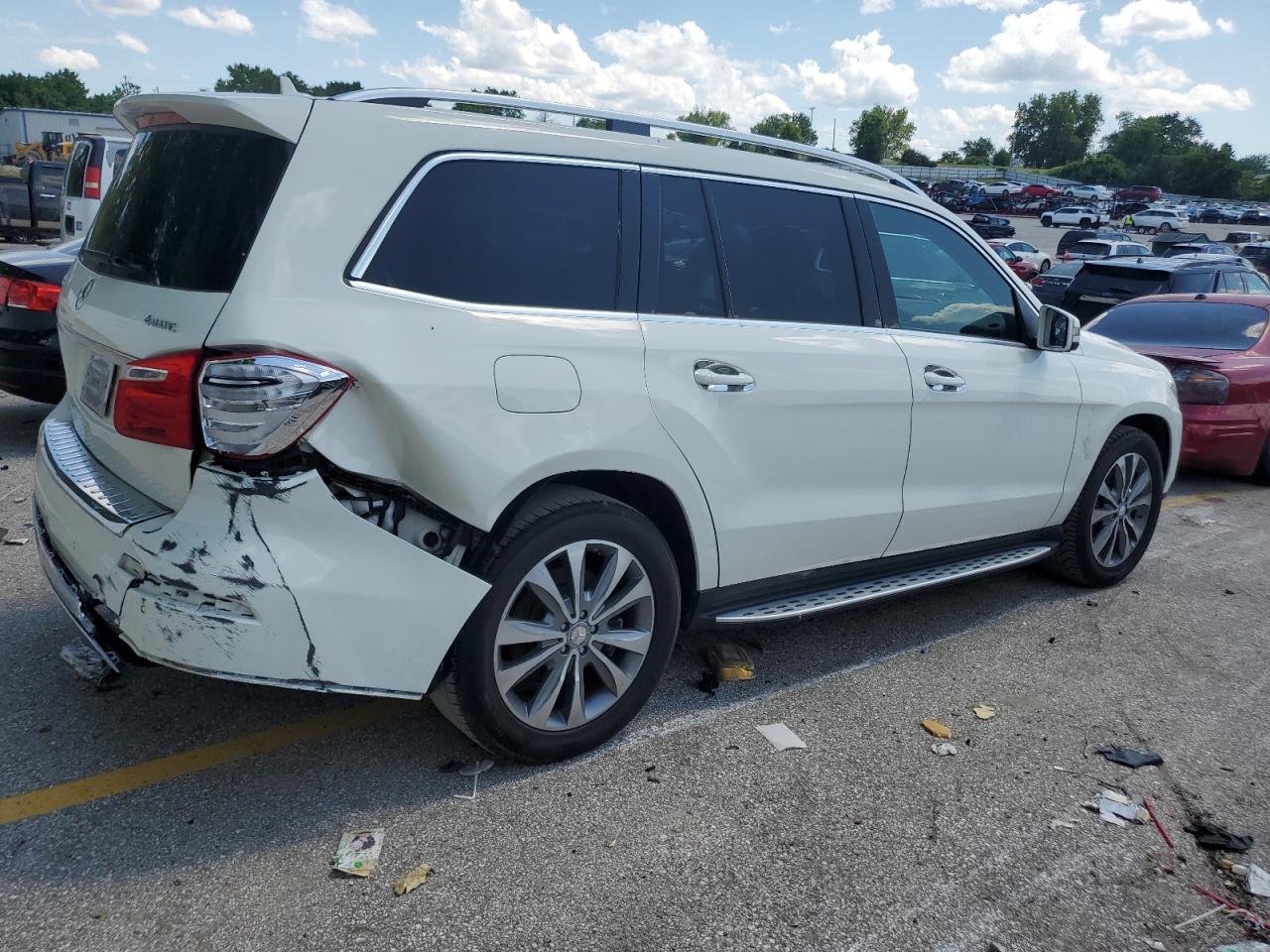 MERCEDES-BENZ GL-CLASS 2013 VIN 4JGDF7CE1DA241920 photo 3