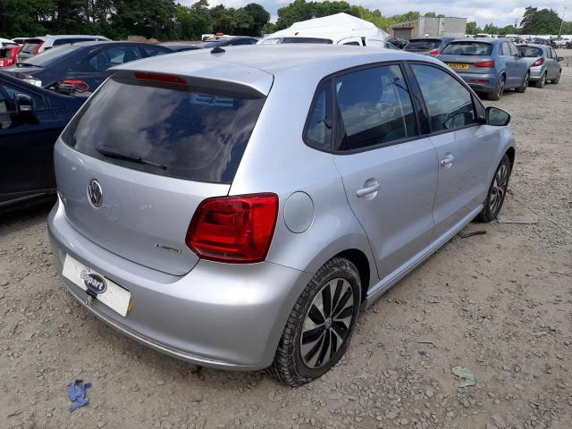 2015 VOLKSWAGEN POLO TSI B