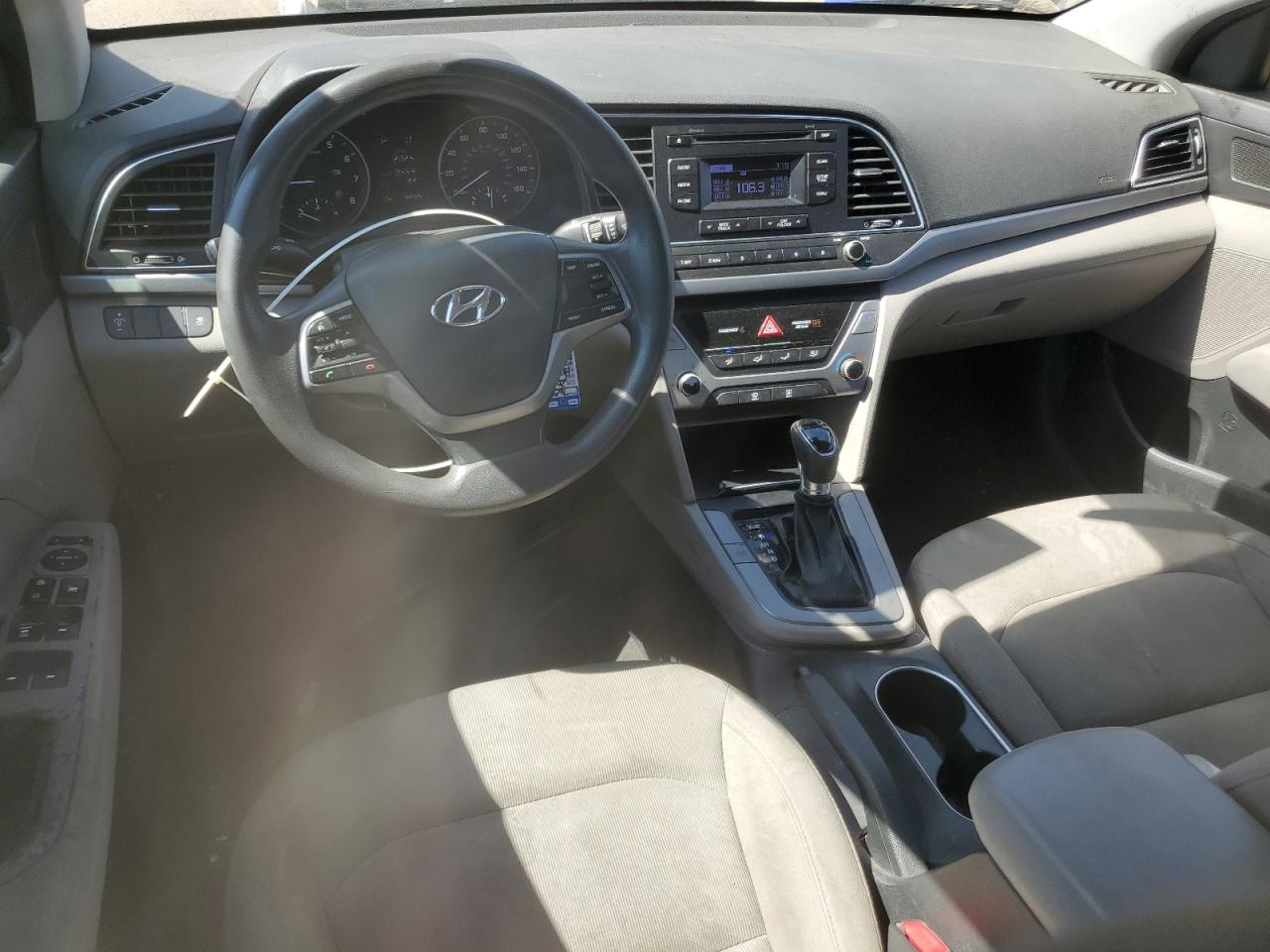 HYUNDAI ELANTRA 2017 VIN KMHD74LF8HU422229 zdjęcie 8